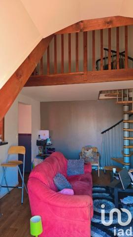 Appartement 2 pièces de 50 m² à Périgny (94520)