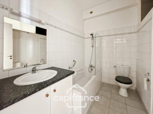 Appartement de 91 m² avec beaux volumes – La Rochelle