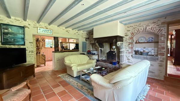 NESMY MAISON A VENDRE