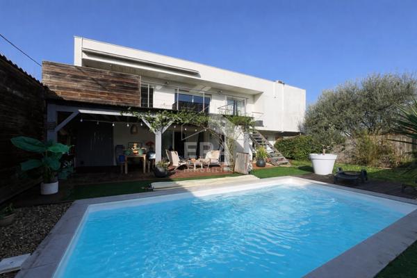 Maison d'exception à vendre à Mérignac - Bourran, 8 pièces, piscine et grand terrain