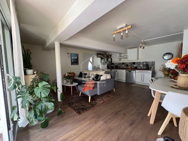 Maison d'exception à vendre à Mérignac - Bourran, 8 pièces, piscine et grand terrain