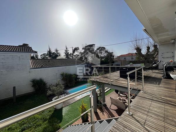 Maison d'exception à vendre à Mérignac - Bourran, 8 pièces, piscine et grand terrain