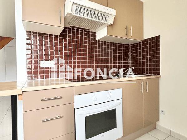 Location Appartement 2 pièces 40 m² - 12 RUE JACQUES ROHR Courcelles Sur Nied 57530