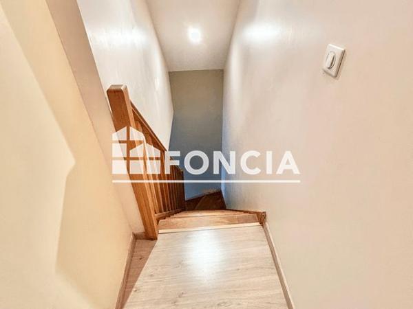 Location Appartement 2 pièces 40 m² - 12 RUE JACQUES ROHR Courcelles Sur Nied 57530