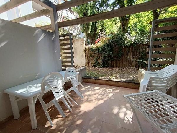 Appartement à vendre    3 pièces • 45 m2 Barjac