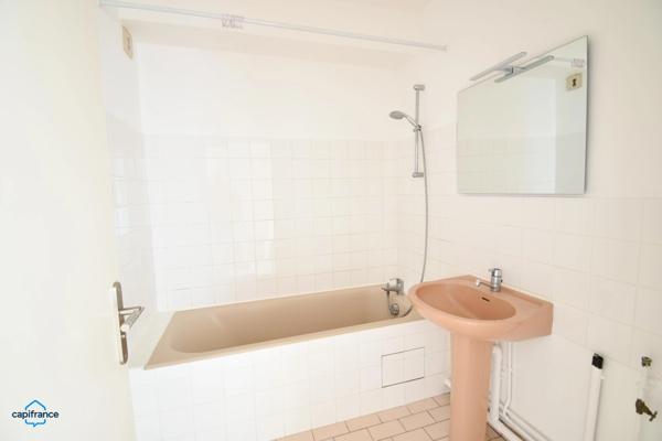 Dpt Indre et Loire (37), à louer TOURS appartement T1 de 38,63 m²