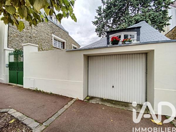 Maison à vendre 9 pièces 287 m² Le Perray-en-Yvelines