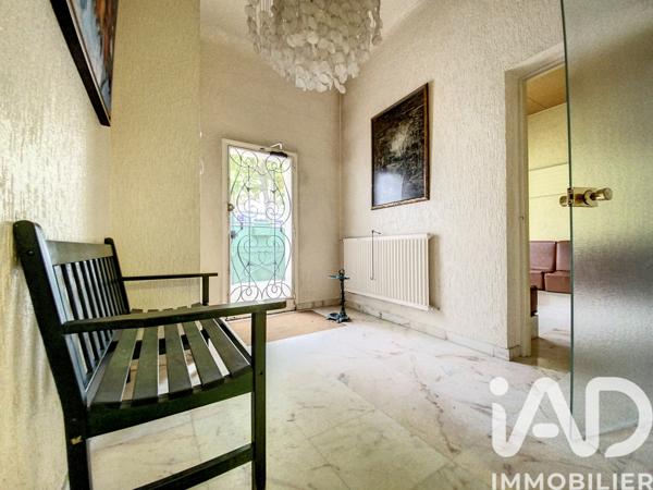 Maison à vendre 9 pièces 287 m² Le Perray-en-Yvelines