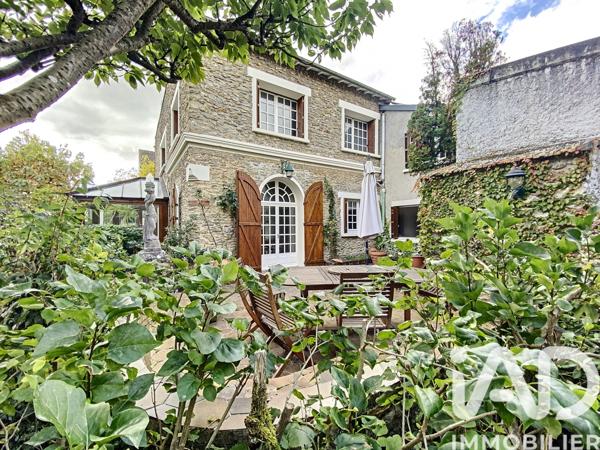 Maison à vendre 9 pièces 287 m² Le Perray-en-Yvelines