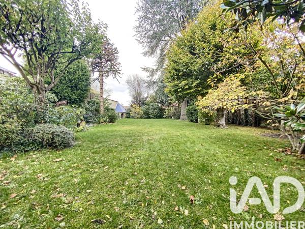 Maison à vendre 9 pièces 287 m² Le Perray-en-Yvelines