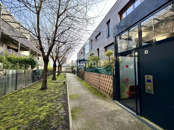 Montreuil- Bel Air-Grands pêchers-Studio 26m2+Jardin 16m2- Box