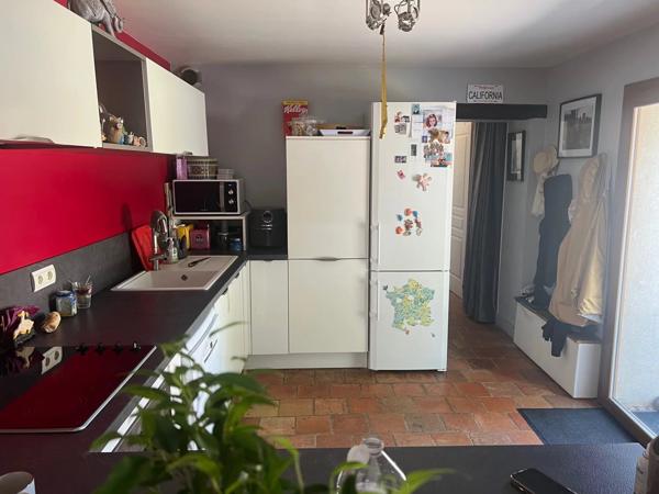 Vente                                                      Maison
                        
                     3 pièces                      80 m2                     à Houdan