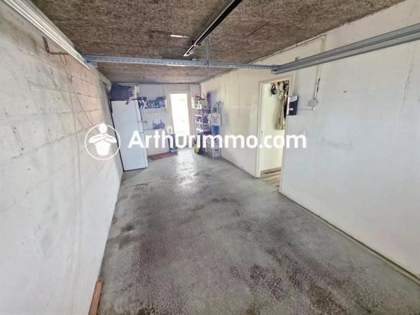Vente                                                      Maison
                        
                     6 pièces                      130 m2                     à Savigny-le-Temple