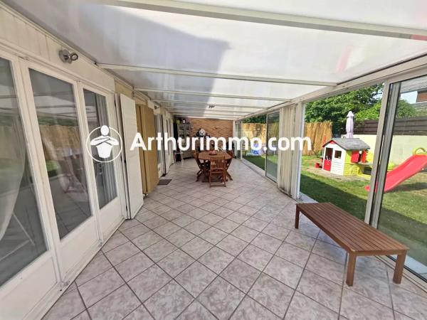 Vente                                                      Maison
                        
                     6 pièces                      130 m2                     à Savigny-le-Temple