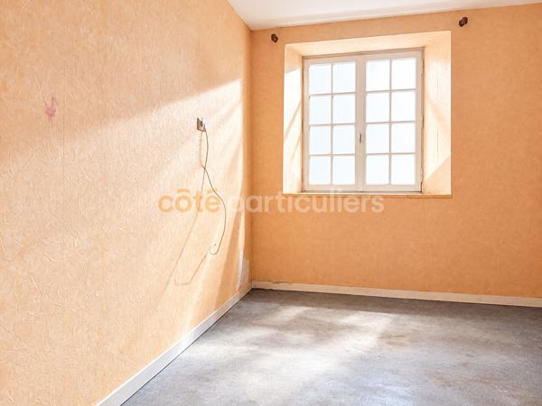 Vente
                Maison81,85 m² - 4 Pièces -
                    SAINT GEORGES D ELLE (50680)