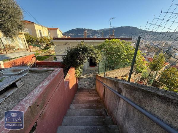 Appartement à louer 2 pièces 45.61m²