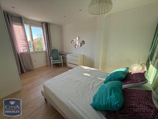 Appartement à louer 2 pièces 45.61m²