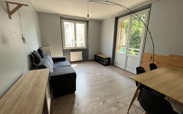 Appartement à louer    3 pièces •  Chambéry