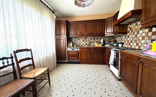 Maison à vendre    7 pièces •  Franqueville-Saint-Pierre