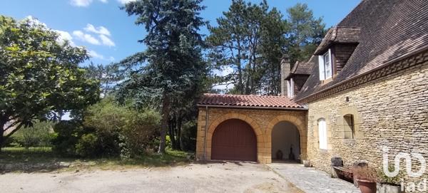 Maison à vendre 6 pièces 201 m² Sarlat-la-Canéda