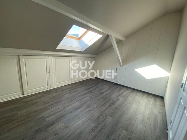 Maison d'environ 351,87 m² à vendre à VERRENS ARVEY (73460).