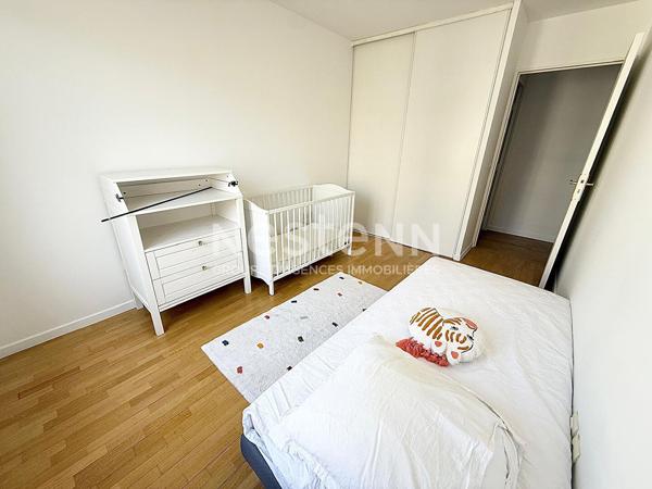 Maison familiale récente de 138 m2 avec garage, quartier Alfort