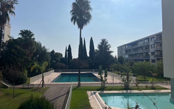 Appartement à vendre    3 pièces • 51,56 m2 Nice