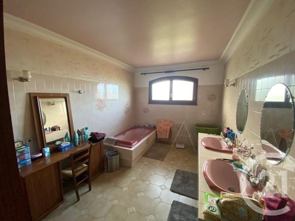 Maison à vendre  6 pièces - 248 m2 LACOURT ST PIERRE - 82