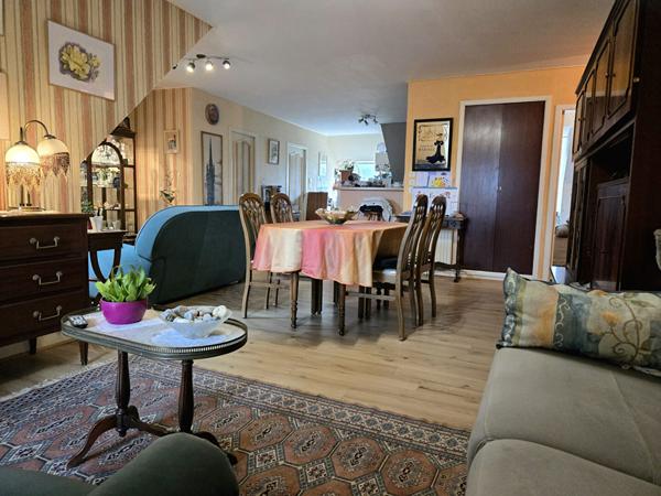 LANDIVISIAU - Appartement 5 pièces - 93 m2 Landivisiau