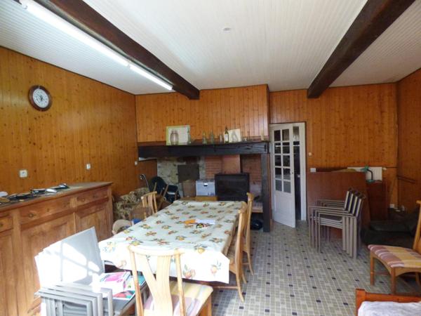 Maison de maître de 300 m² sur terrain 13540 m², 4 chambres, gîte