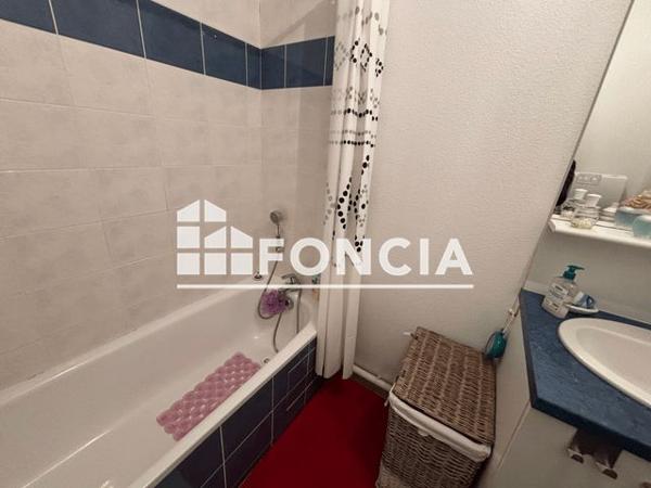 À vendre Appartement 3 pièces 62.47 m² - Saintes 17100