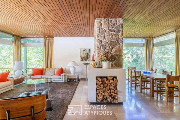 Propriété d’architecte iconique et son parc arboré aux portes des Vosges