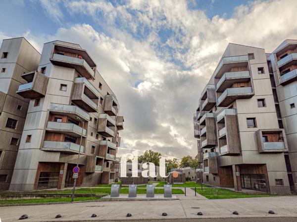 Appartement 4 pièces/ 86 m2/ 3 ch/ SAINT HERBLAIN/ Balcon / 2 places de parking