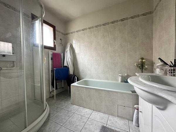 Maison à CHAMPHOL (28300)