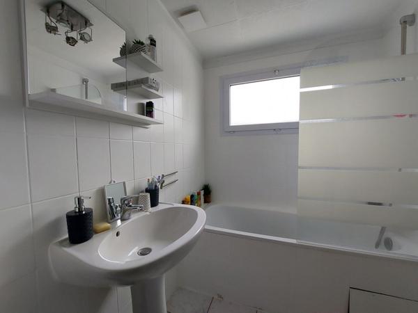 Village de tréjet - Maison - 3 pièces - 74,85m²