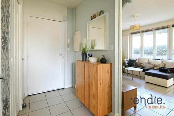Duplex lumineux avec terrasse plein sud