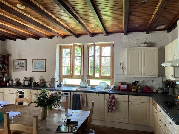 Maison à vendre |  Lévignac-de-Guyenne |  6 pièces | 196 m²