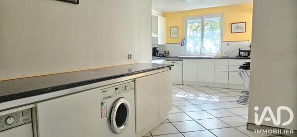 Maison à vendre 13 pièces 222 m² Bouffémont