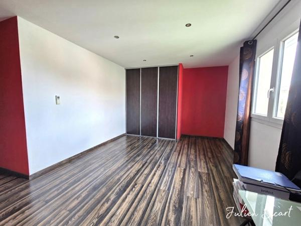 Maison contemporaine ossature bois 135 m² – DPE A – Piscine – Terrain 573 m²