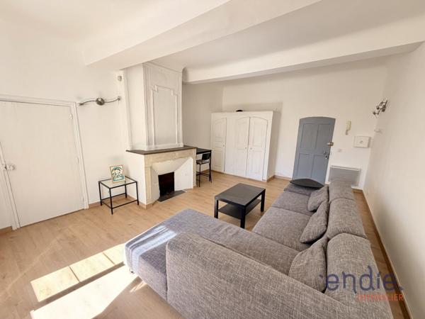 DRAGUIGNAN JOLI T2 LUMINEUX