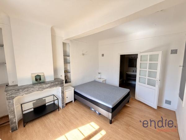 DRAGUIGNAN JOLI T2 LUMINEUX