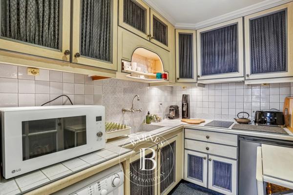 Paris 7ème, Appartement  28 m² à vendre