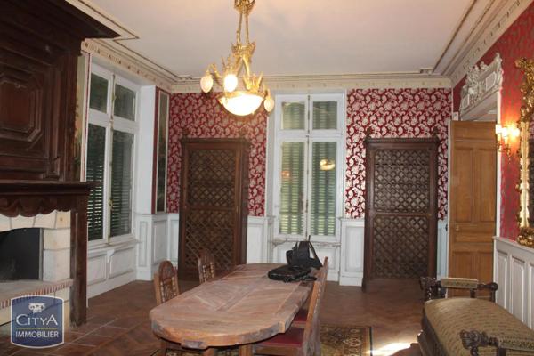 Demeure à vendre 21 pièces 580m²