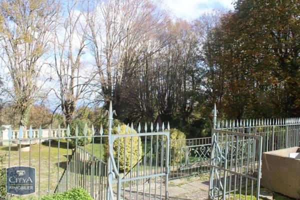 Demeure à vendre 21 pièces 580m²