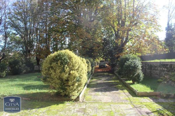 Demeure à vendre 21 pièces 580m²