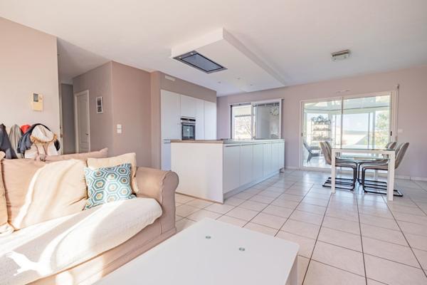 Maison à vendre |  Salles-sur-Mer |  6 pièces | 137 m²