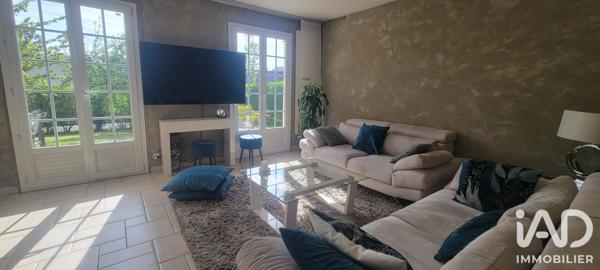 Maison à vendre 7 pièces 120 m² Le Mesnil-Esnard