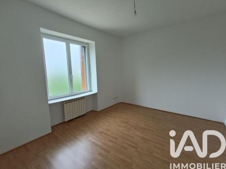 Location appartement 3 pièces 60 m² Melrand