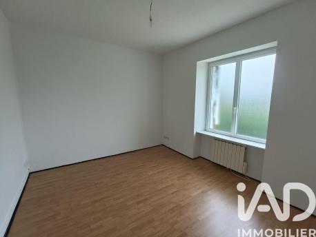 Location appartement 3 pièces 60 m² Melrand