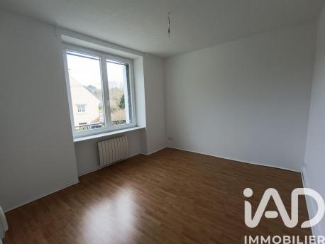 Location appartement 3 pièces 60 m² Melrand